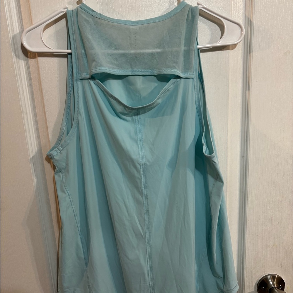 Lululemon Light Blue Tank Top size 8 - Picture 5 of 6